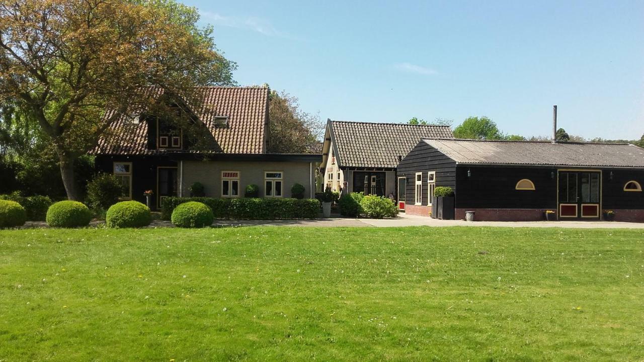 Hostal Veldzicht Winkel Exterior foto